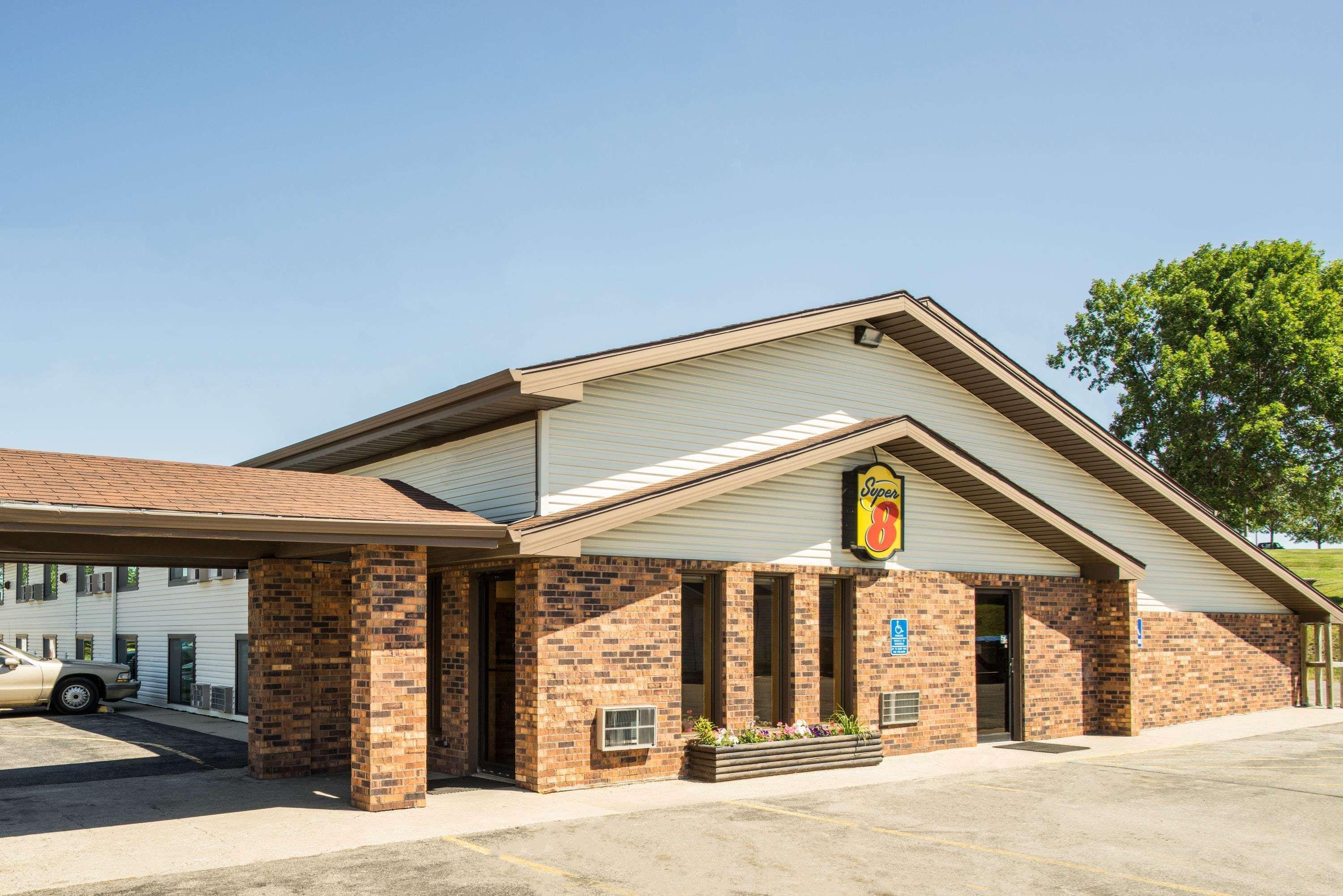 Super 8 By Wyndham Fergus Falls エクステリア 写真